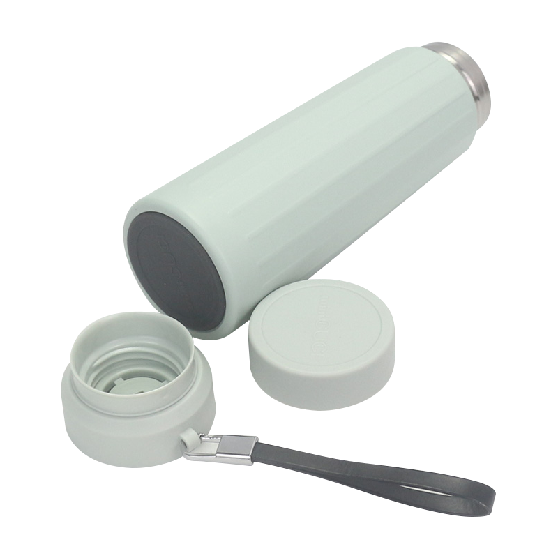Thermos Vacuum Insulated Bottle With Easy Cleaning And Maintenance Design